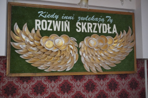 Dekoracje szkolne - Rozwiń skrzydła